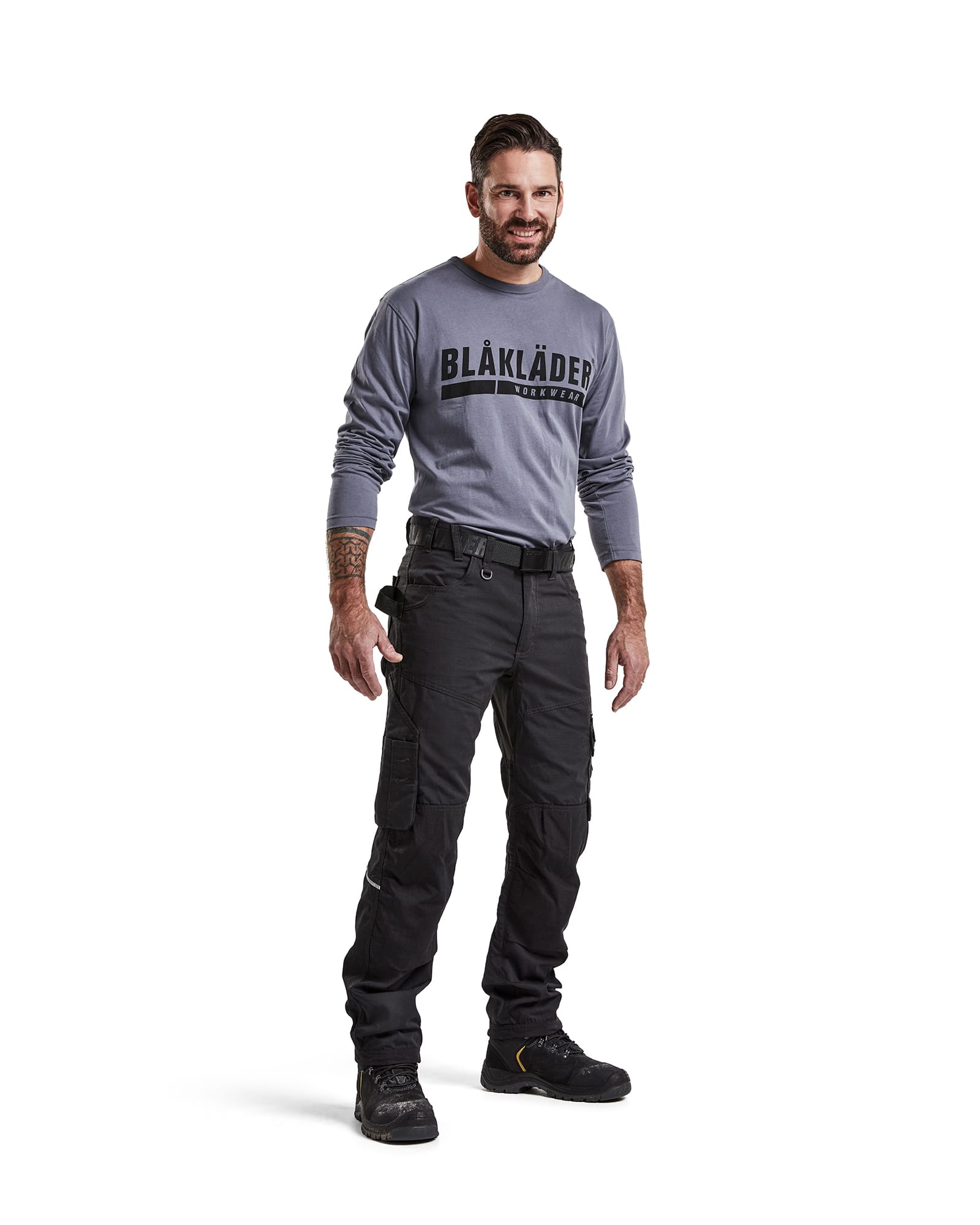 Blakalder Classic Logo Long Sleeve T-Shirt-9